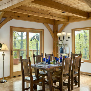 The Dancing Oaks Lodge