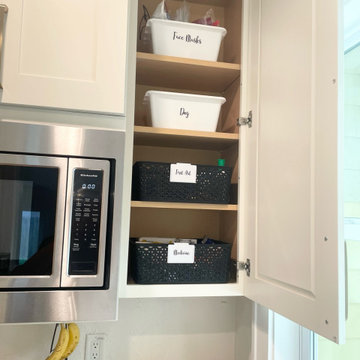 Kitchen & Pantry Unpacking + Organization