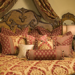 AICO Furniture - Emelie Luxury Bedding Sets - BCS-KS13-EMELIE-RED - Bedding