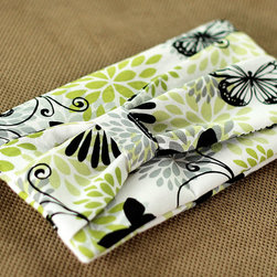 Bow Zipper Pouch - Lifestyle And Leisure