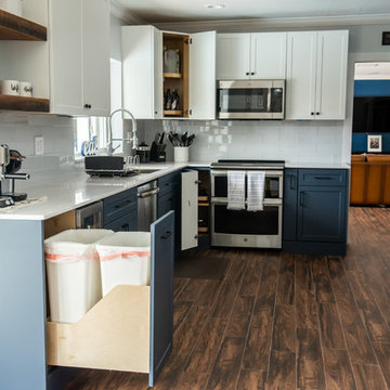 Contemporary Kitchen Update Done in a 2 Tone Color