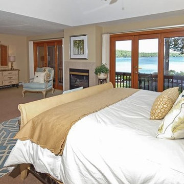 ACTIVE: Lake House on Lake Winnipesaukee