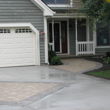 Interlocking Pavers combined with Concrete Driveway installation