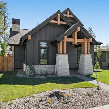 Woodland Style Discovery West