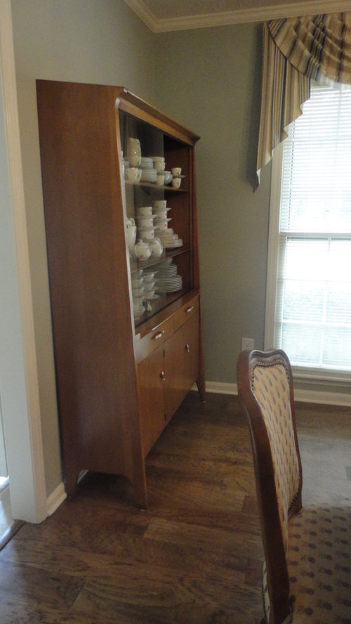 Displaying/Storing China