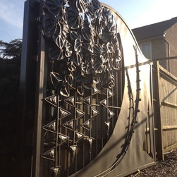 BexSimon Cascade Leaf Gate - Home Fencing And Gates