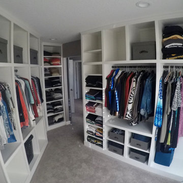 Bettendorf Pigeon Creek Master Walk In Closet Customer Remodel