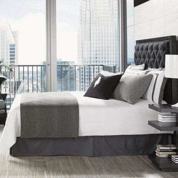 Maranello King-Sized Headboard With Diamond-Tufted Upholstery And Nailheads