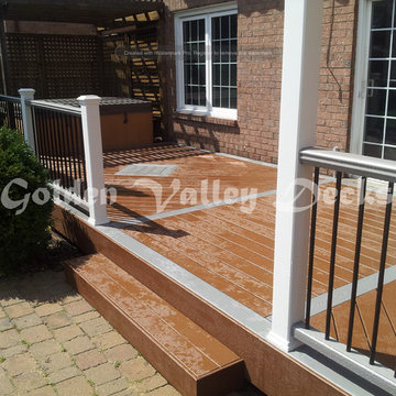 trex tree house deck with cedar pergola