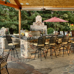 West Residence Outdoor Bar - Outdoor Grills