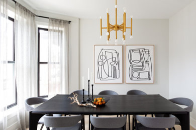 Photo of a modern dining room in Chicago.