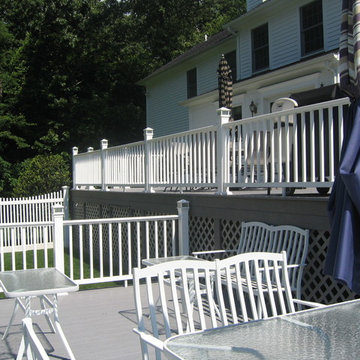 Spacious multi-level deck to pool