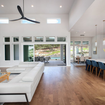 Modern: 4,950 ft², 4 BR/4 BA/2 ST home