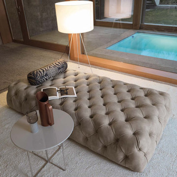Selling: Rollking Chaise Lounge, Dabliu In Coffee Table