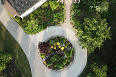 Photo of a mid-century modern landscaping in Other.