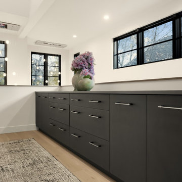 South High Street-Warm Modern Kitchen