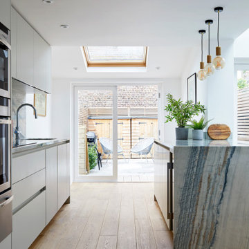 Born & Bred Studio, Side Return in Periord Artisan Cottage. Queens Park W10