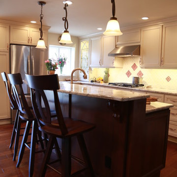 Traditional Tuscan Kitchen Remodel |Glazed Cabinets & Decorative Tile Backsplash