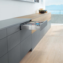 Blum TANDEMBOX antaro - Products
