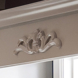 Timeless Onlay - Kitchen Cabinetry