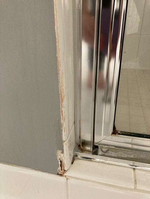 bathroom paint bubbling