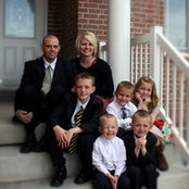 Phyllis Moyes's photo