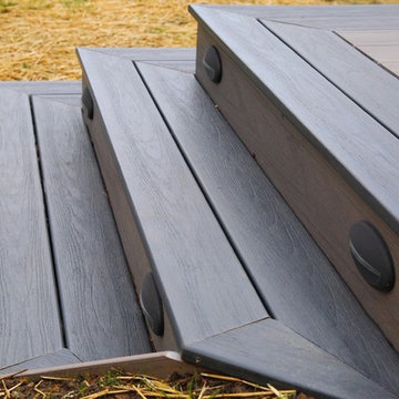 Ground Level Deck with Bench Seating