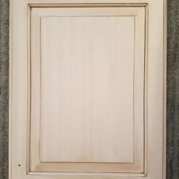 Master Bathroom - Cabinet Reglazing