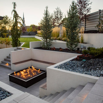 Firepit With Built In Seating