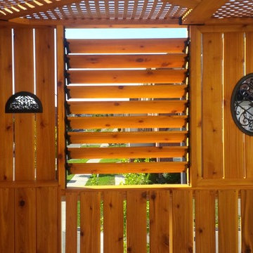 Second Level Balcony Treehouse