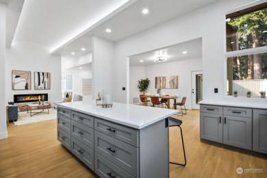 Inspiration for a 1960s kitchen remodel in Seattle