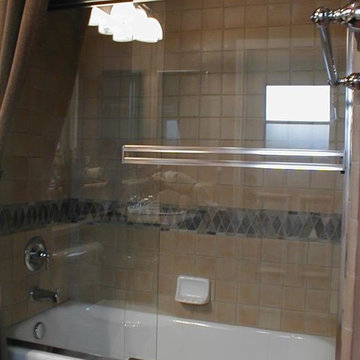 Standard Style Sliding Shower Doors
