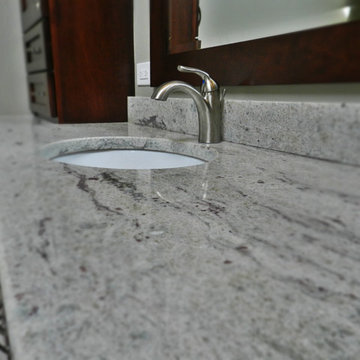 Holtz Hall Bath Remodel
