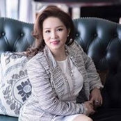 Camly Duong's photo