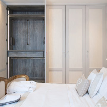 Berkeley Court Apartment - Master Bedroom
