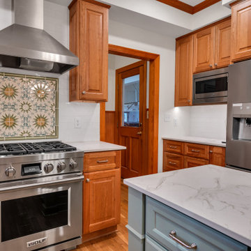 Traditional Simplistic Chapel Hill Kitchen