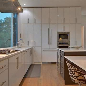 Modern Residence-Imperia White Oak