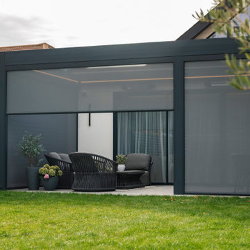 Bioclimatic Retractable Pergola