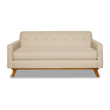 apt. size sofa's