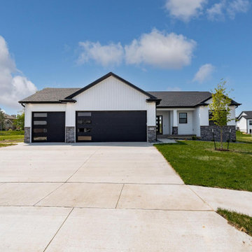6913 Grey Slate Ct. SW, Cedar Rapids