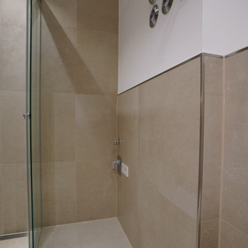 Aus einem Badezimmer wird ein Duschbad in München Bogenhausen