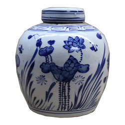 Chinese Oriental Small Blue White Porcelain Ginger Jar - Decorative Jars And Urns