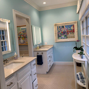 Traditional Master - Blue, White & Cream