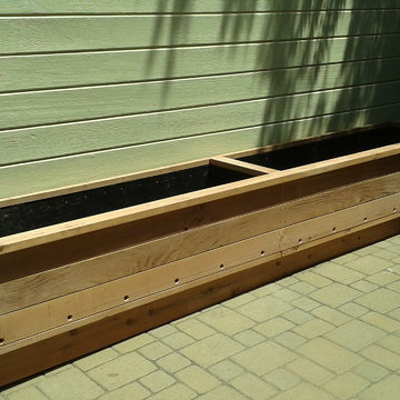 Custom redwood bamboo planter box