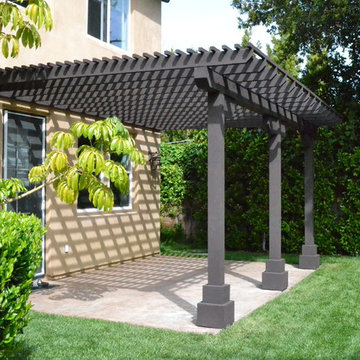 Wood Lattice Patio