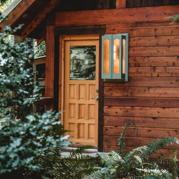 Lake Margaret Cabin-Studio with Outhouse
