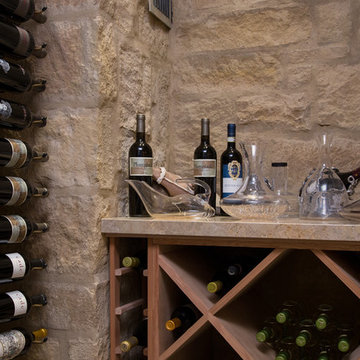Metal/Wood Wine Cellar