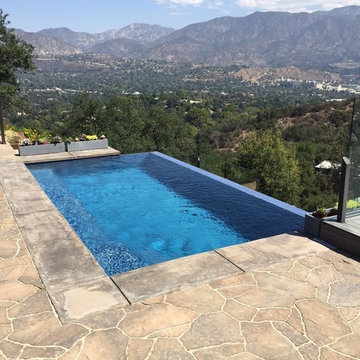 Mountain View Infinity Pool and Spa
