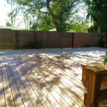 Redwood Circular Deck, Pasadena