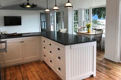 Kitchen - coastal kitchen idea in Vancouver